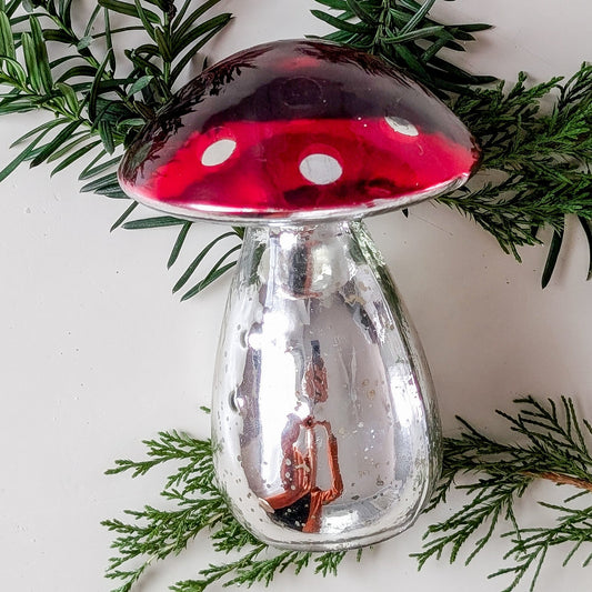 Mercury Silver Mushroom Accent Piece